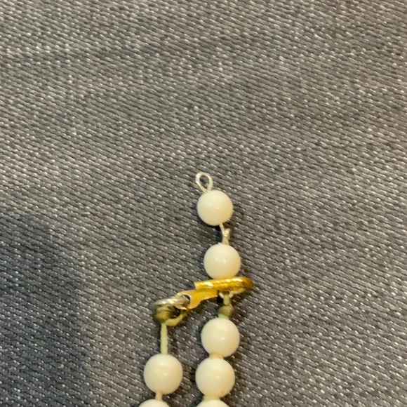 Set of five beaded necklaces - Picture 10 of 10